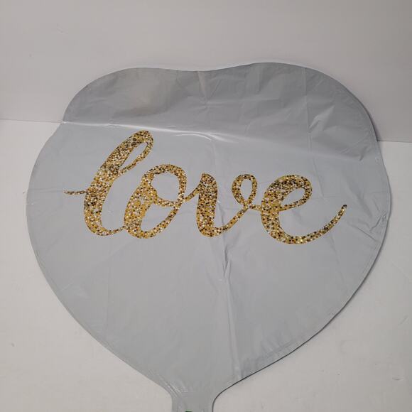 2 Sets of wedding decorations balloons. - Picture 5 of 8